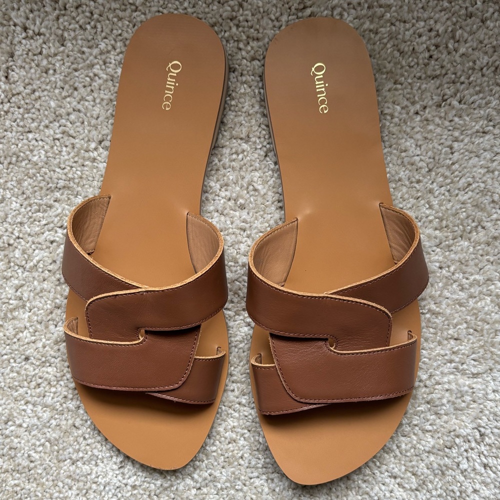 Quince Women's Italian Leather Cutout Slide Sandal